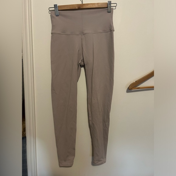 Alo Yoga Leggings size Small - Picture 1 of 3